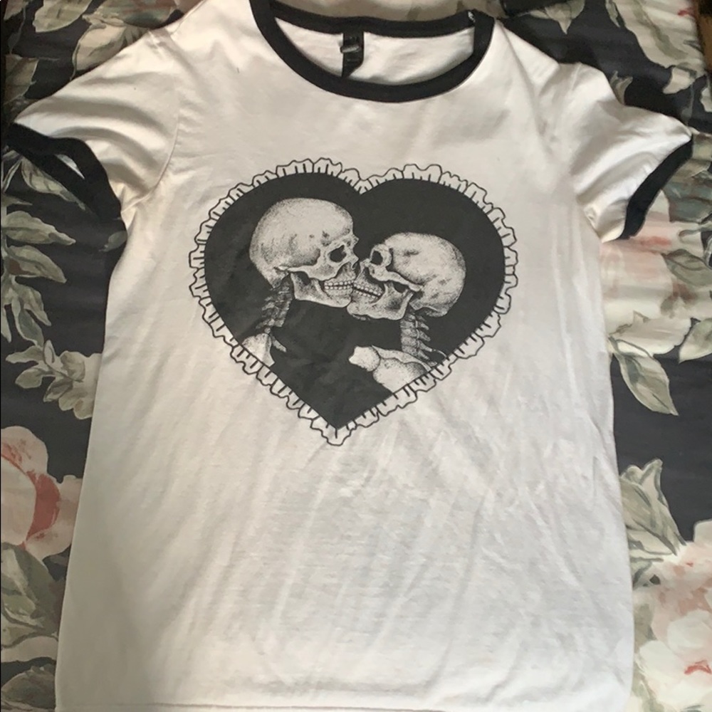 Skull Kiss Shirt